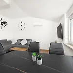 Апартаменты Luxury Lotus&lovor