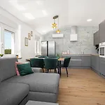 Luxury Lotus&lovor Appartement