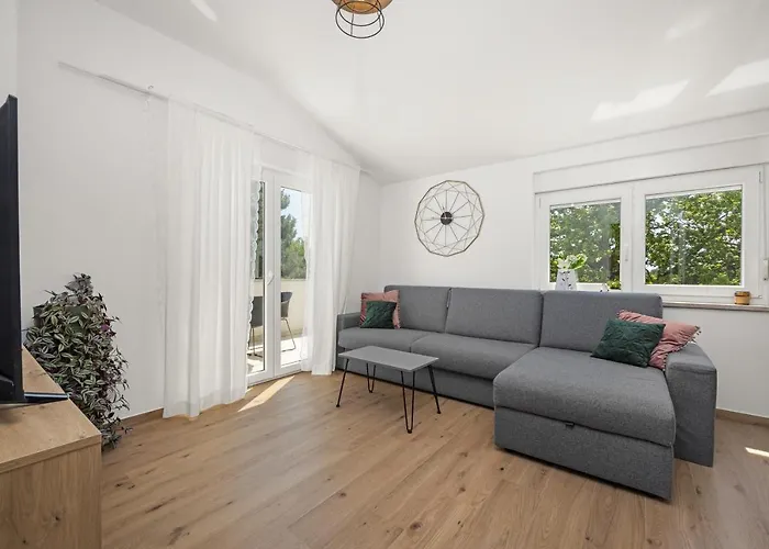 Luxury Lotus&lovor شقة