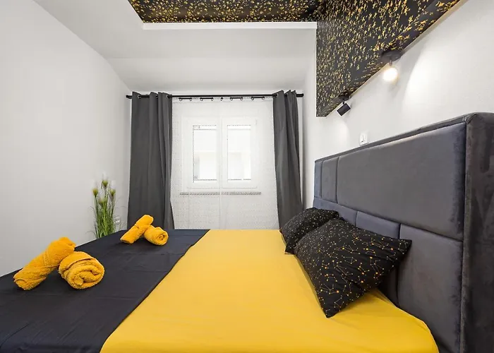 شقة Luxury Lotus&lovor *